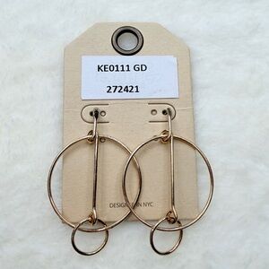 🚨3 for $15🚨 Elan Gold Tone Hoop Earrings